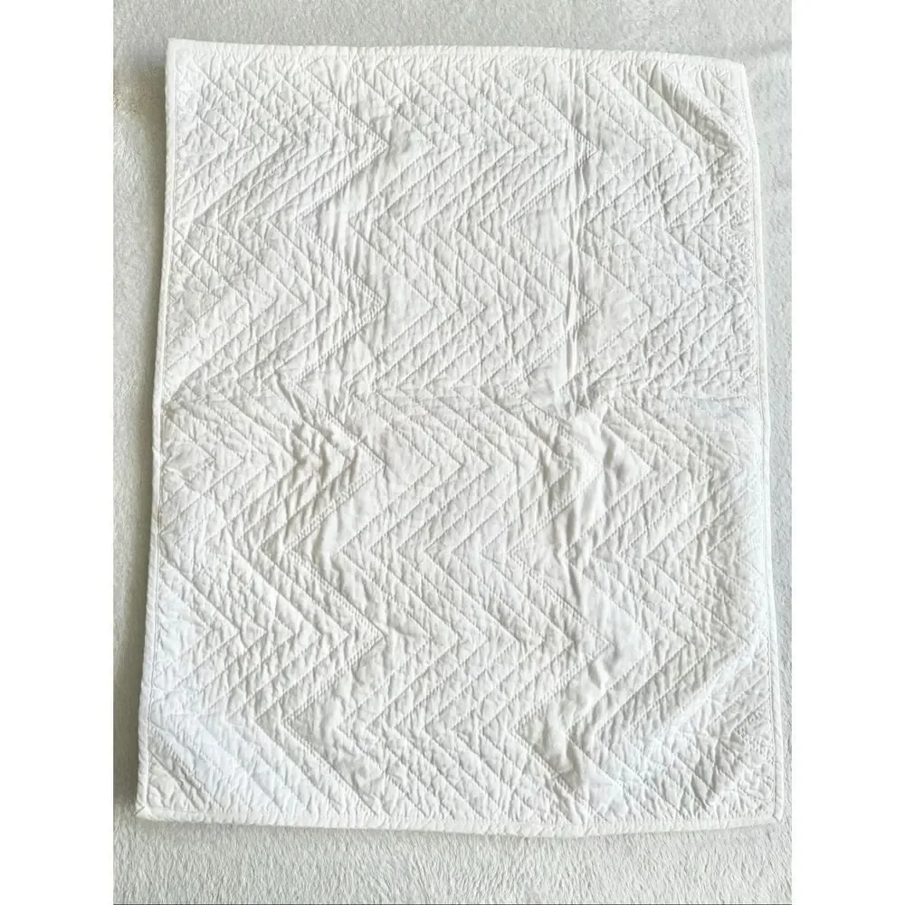 Tommy Hilfiger Chevron white color pillowcase used - 20 x 26 inches